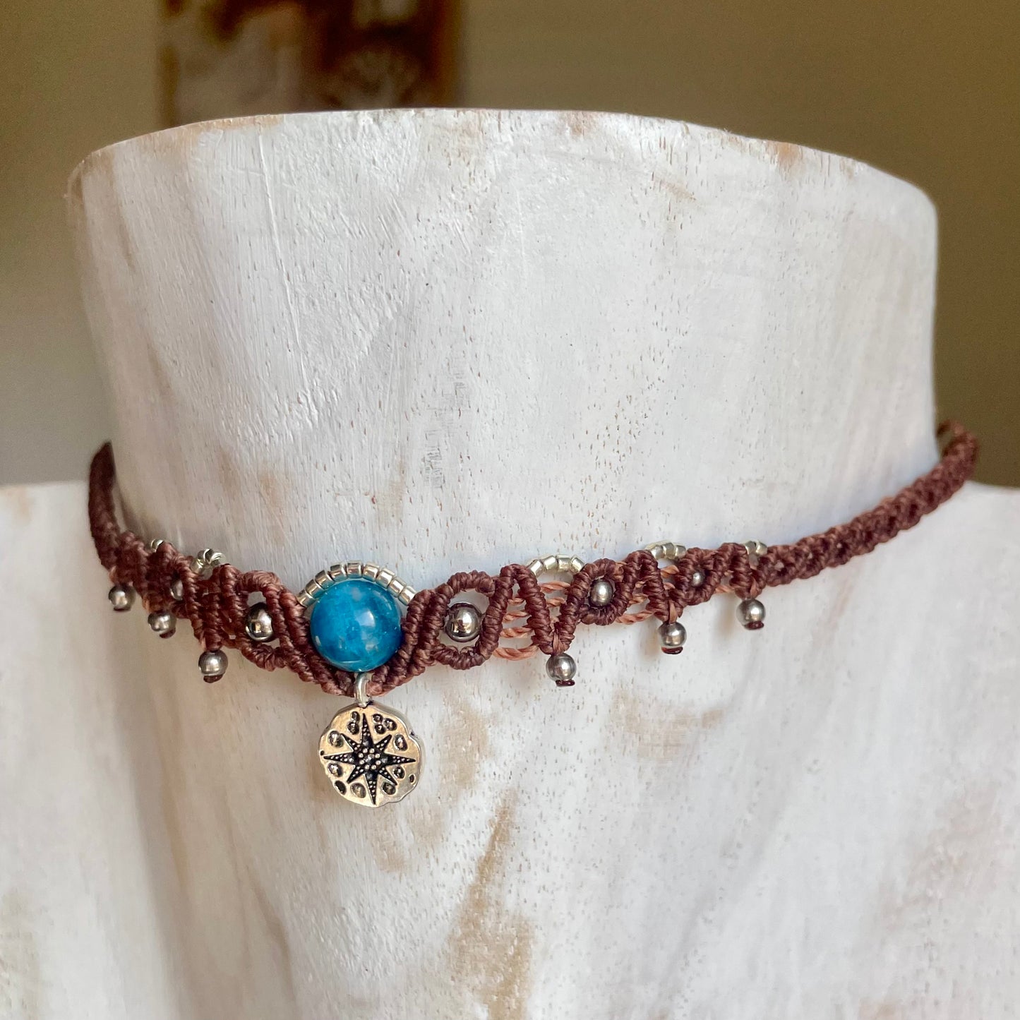 Collier « L’Exploratrice » 🧭